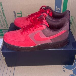 Air Force 1 burgundy crush